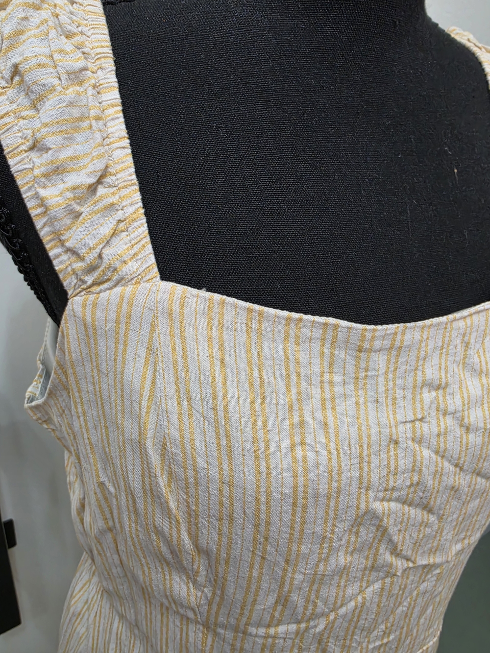 Light Cream & Yellow Striped Midi Dress - Picture 2 of 4